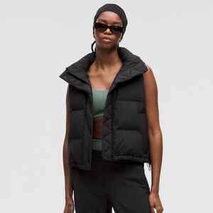 Lululemon Black Wunder Puff Down Cropped Vest - size 10, black